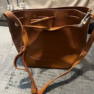 Love and Lore new Tan Leather Bucket shoulder Bag